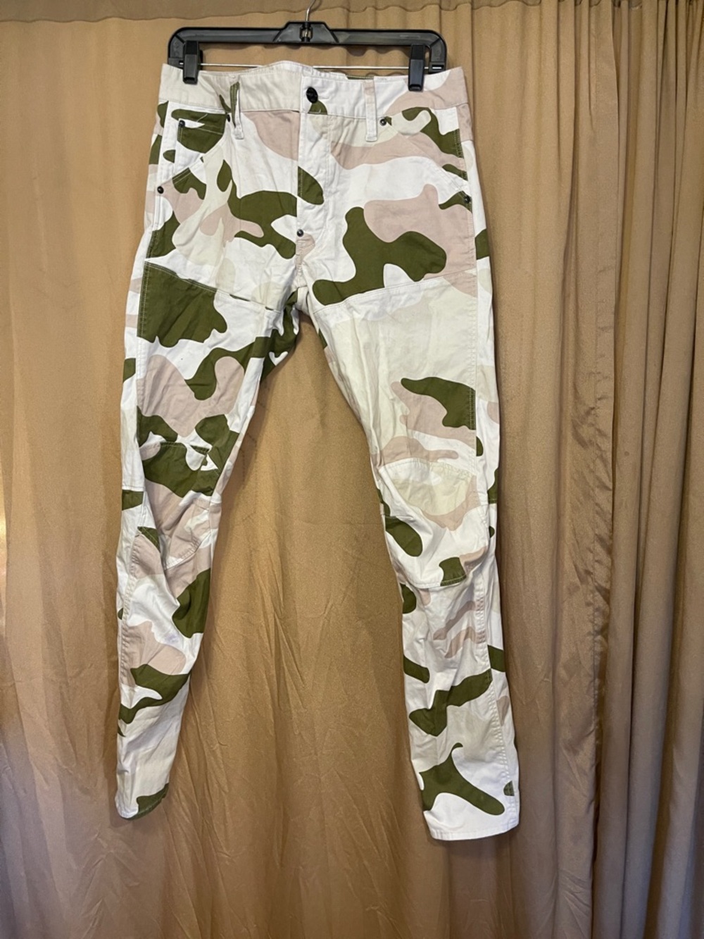 G-Star Men's Cargo Pants in White, Olive & Tan Camo